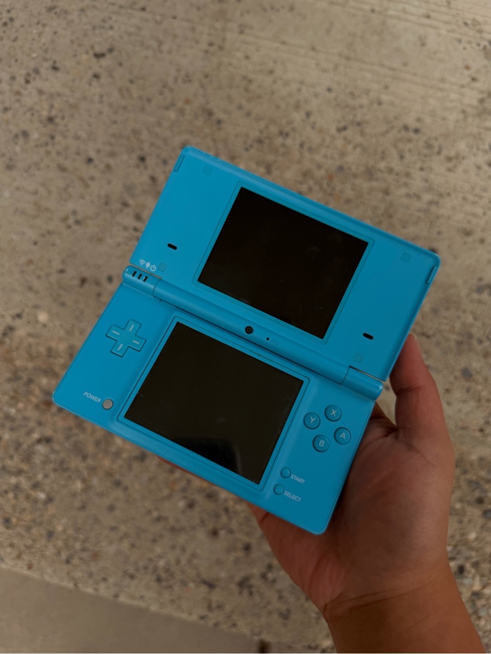 Nintendo DSi Blue
